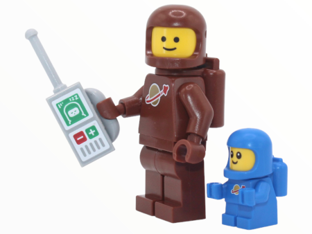 LEGO Series 24: Brown Astronaut and Spacebaby Supply